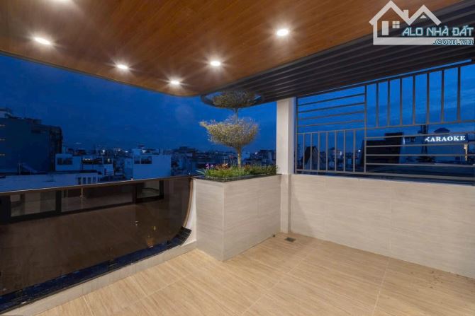 Bán căn nhà FULL NỘI THẤT đường NGUYỄN VĂN KHỐI PHƯỜNG 11 - 36