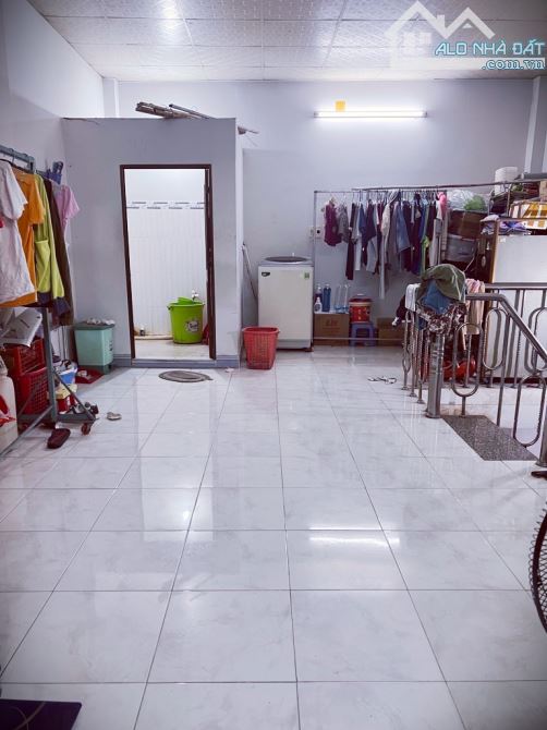 NHÀ ĐẸP (5x19), HẺM OTO TRÁNH,LÊ VĂN LƯƠNG, NHƠN ĐỨC, CHỈ 4,2 TỈ - 4