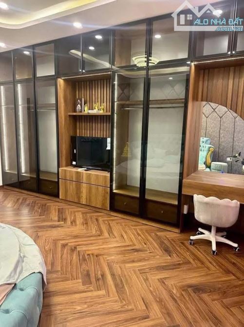 BÁN NHÀ 2 TẦNG FULL NỘI THẤT – NGUYỄN MỸ, CẨM LỆ - ĐÀ NẴNG Diện tích đất: 120m² ngang 5m - 4