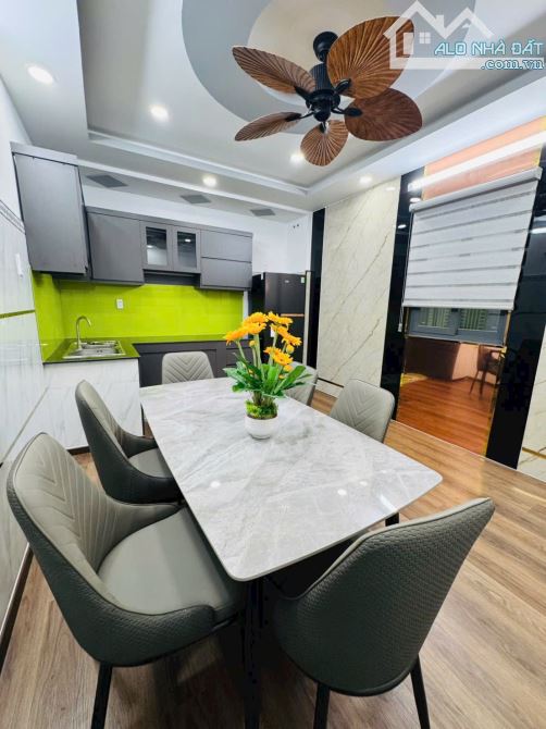 Nhà đẹp, hẻm ô tô Quang Trung, 3 phòng ngủ, 3.5x15m, ở hay cho thuê đều ngon - 4