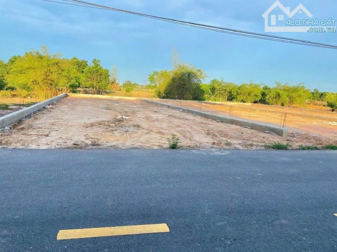 BÁN ĐẤT XÃ PHƯỚC HẢI -BRVT.CÁCH TL44B 150M, ĐI BIỂN 4KM DÂN CƯ ĐÔNG - 4