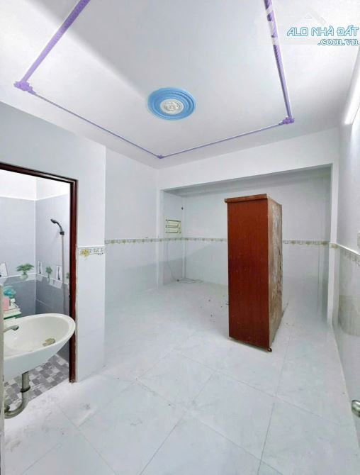 Nhà cấp 4 mái thái giá rẻ - Sổ riêng, hẻm xe hơi, chỉ 870 triệu!!! - 4