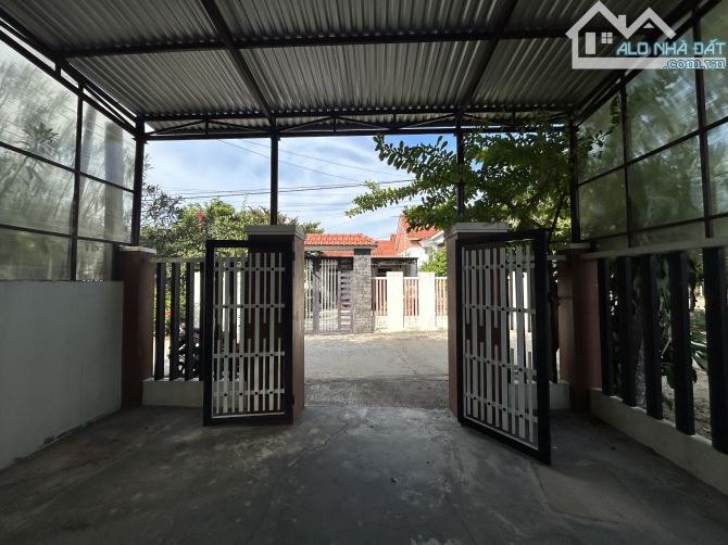NHÀ 2 TẦNG - 155m2 - đường ô tô - 4