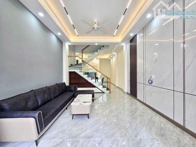 🎉🎉 BÁN NHÀ 1 TRỆT 2 LẦU NGAY KHU TĐC P. BỬU HOÀ ( chỉ 4T2 ) - 4