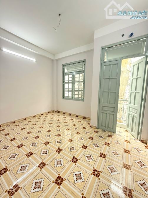 CHỢ VẢI TÂN BÌNH - 1 bước ra MT Tân Tiến, 4.2x11 - 4 tầng đúc, sổ vuông A4 - 6.95 tỷ - 4