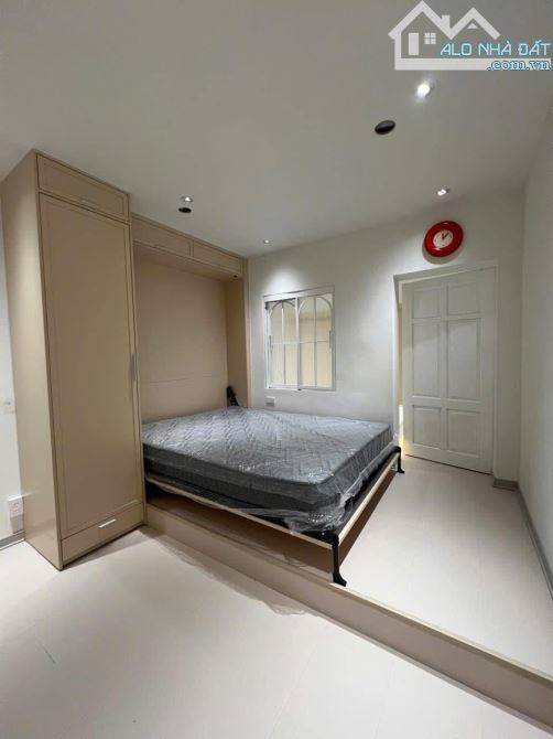 BÁN NHÀ TẬP THỂ MẶT PHỐ TĂNG BẠT HỔ- 3 PN- THOÁNG SÁNG- KHU DÂN TRÍ - Ô TÔ ĐỖ CỪA- DTSD 80 - 4