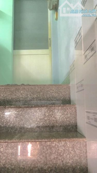 🏠 NHÀ ĐẸP 2PN – HẺM XE HƠI THÔNG TỨ TUNG – SÁT MẶT TIỀN NGUYỄN VĂN QUÁ - TRƯỜNG CHINH - Q - 4