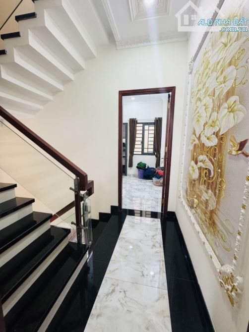 VÕ VĂN VÂN - KHU PHÂN LÔ - NHÀ ĐẸP 5 TẦNG - 4❌13 SHR, HOÀN CÔNG ĐỦ - 5.2 ĐỒNG - 4