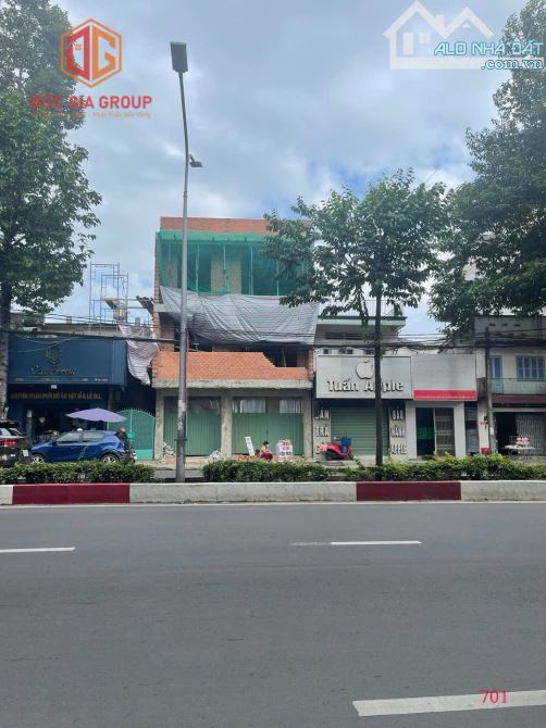 Cho thuê nhà nguyên căn mặt tiền Nguyễn Ái Quốc giá 8 triệu - 4