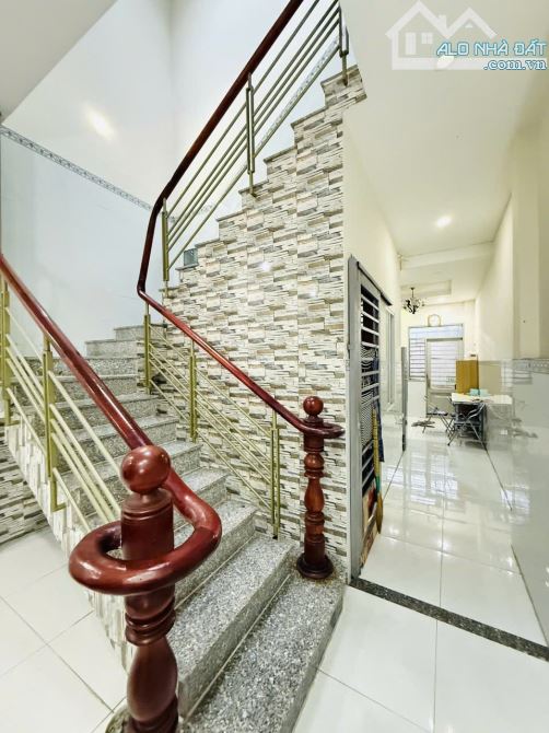 🏡 CHẾ LAN VIÊN – HẺM XE HƠI 5M – DT: 105M2 ( 4,1m X 25,5m ) – CHỈ 8 Tỷ TL - 4