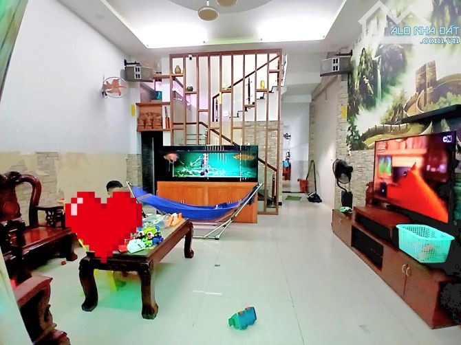 NHÀ ĐẸP 3 TẦNG, GẦN TRƯỜNG CAO ĐẲNG CÔNG THƯƠNG, QUẬN 9 - 4