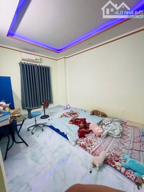 Bán nhà 1 trệt 2 lầu sổ riêng thổ cư p. Trảng Dài - 4