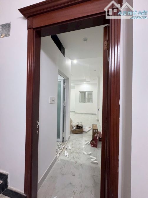 MẶT TIỀN TRẦN HƯNG ĐẠO – NHÀ MỚI 100% – 7 PHÒNG NGỦ - KHU VIP NHẤT TÂN PHÚ CẠNH BÀU CÁT - - 4