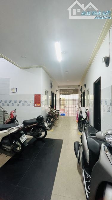 DT KHỦNG 190M2 - CHDV 32 PHÒNG - THANG MÁY - THU NHẬP 120 TR/THÁNG - VƯỜN LÀI TÂN PHÚ - - 4