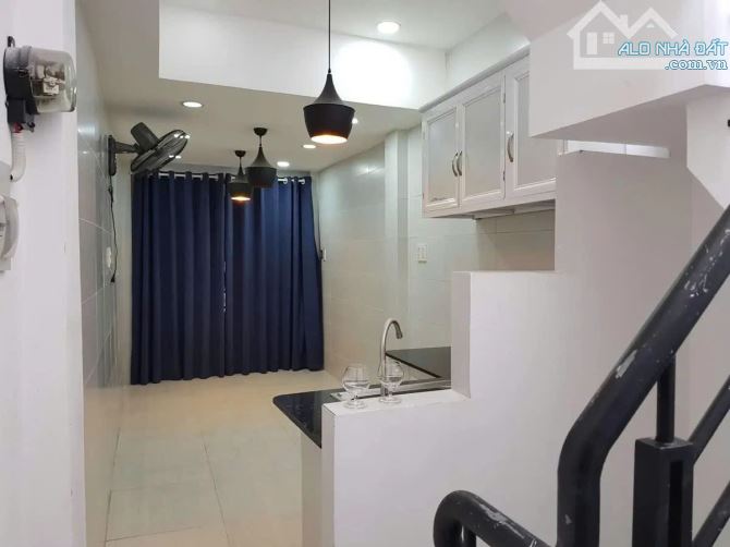 BÁN NHÀ NGUYỄN VĂN CỪ,3 TẦNG, 30M2, GIÁ  4,4 TỶ - 4