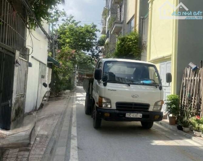 SIÊU HIẾM-BÁN ĐẤT ĐỨC GIANG LONG BIÊN, 33M2-6 TỶ-VỊ TRÍ TRUNG TÂM – Ô TÔ VÀO NHÀ - 4