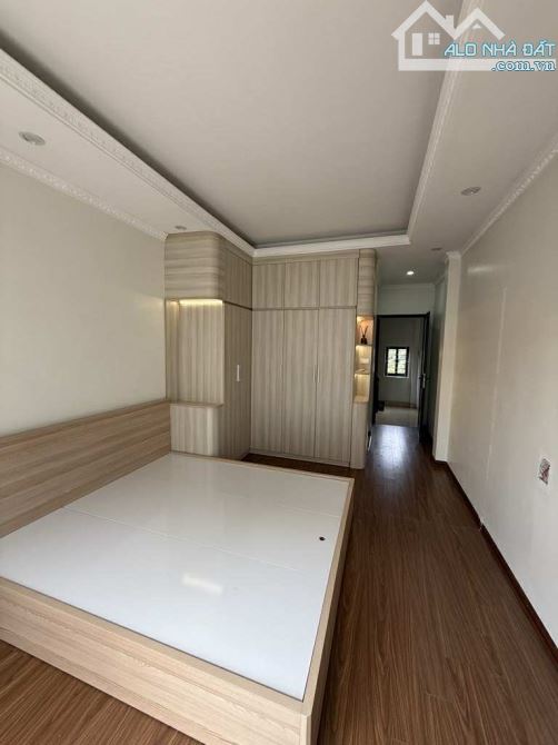 BÁN NHÀ 5 TẦNG 32M2-6 TỶ– THƯỢNG THANH, LONG BIÊN – FULL NỘI THẤT Ở NGAY - 4