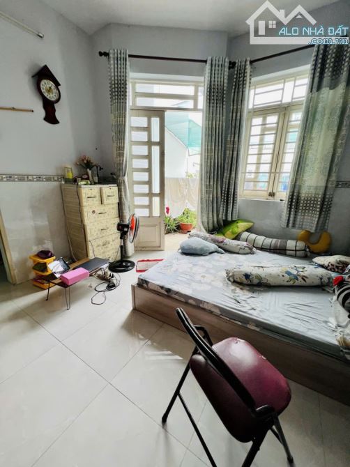 Bán Gấp nhà Đ số 3 giáp Tân Phú hẻm 5m gần mặt tiền 48m2 -2 Tầng Nhỉnh 4 tỷ - 4