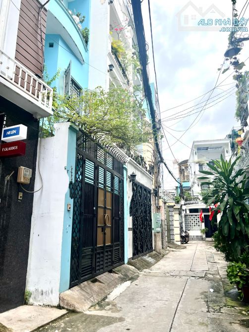 Huỳnh Văn Bánh, Phú Nhuận, 4 Tầng, Dt 4x15, gần HXH, khu dân trí, 8.25 Tỷ - 4