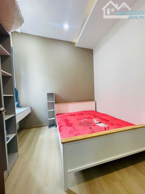 🤩SIÊU PHẨM🤩 NHÀ 3MT Q7 - cạnh Lotte - 50M2 - SHR HC - 2TẦNG - NHỈNH 5TỶ 🥵🏡🏡🏡🏡 - 4