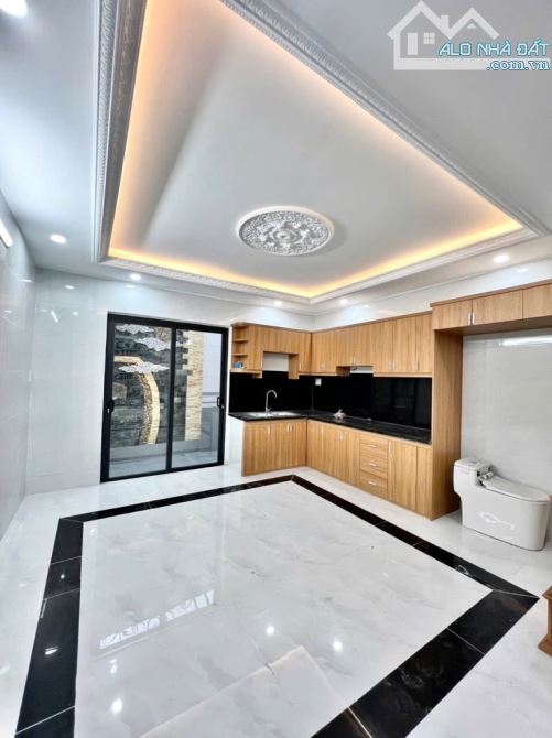 🔥 B.ÁN GẤP-SIÊU PHẨM 5 TẦNG TỈNH LỘ 10 - SÁT KHU TÊN LỬA. - 4