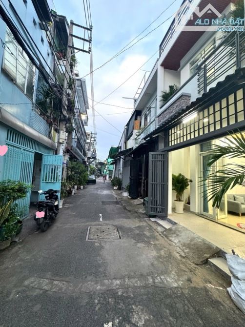 Bán nhà 2 tầng mới đẹp, 44m² (4x11), Hẻm xe tải, ngay Mã Lò, Tân Kỳ Tân Quý, chỉ hơn 3 tỷ - 4