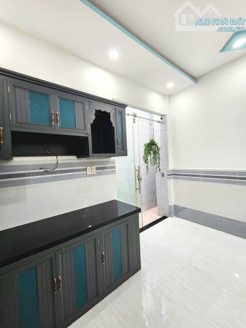 Nhà đẹp long lanh cách Mặt tiền phạm thế hiển chỉ 1 căn giá : Hời - 4