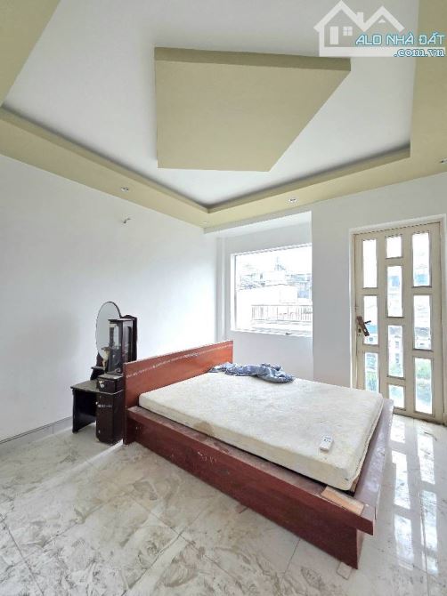🌹CHDV 5 TẦNG 9 PHÒNG KHÉP KÍN DÒNG TIỀN 40-45TR/THÁNG - HXH - VUÔNG VỨC, PHÁP LÝ CHUẨN, C - 4