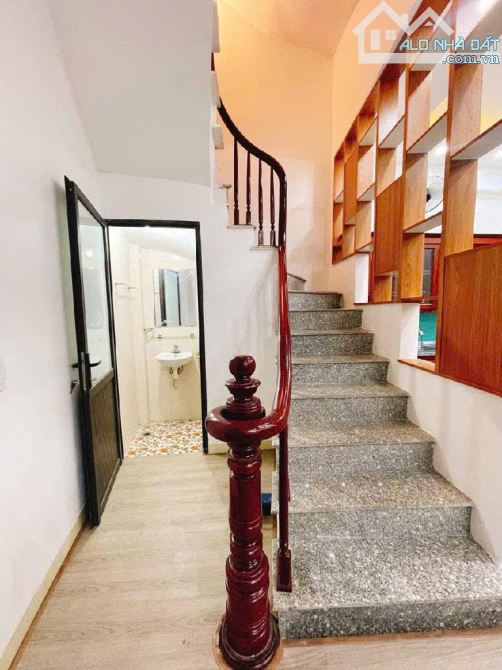 BÁN NHÀ PHỐ TRẠM-NGÕ NÔNG-GẦN Ô TÔ TRÁNH-36m2 NHỈNH 6 TỶ-GẦN CẦU VĨNH TUY-AN SINH ĐỈNH - 4