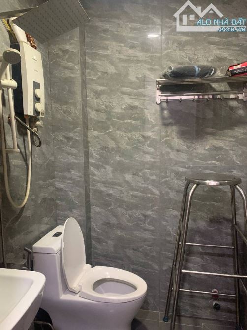 NHÀ HXH NGUYỄN VĂN QUÁ ĐHT QUẬN 12-3x11M- 4 TẦNG-3,95 TỶ - 4
