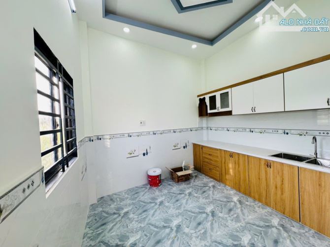 Nhà 2 Lầu Khu Tân Kim , 4 Phòng Ngủ. Đường Xe Hơi Tới Nhà Thông Nhiều Hướng. Sổ Hồng Riêng - 4