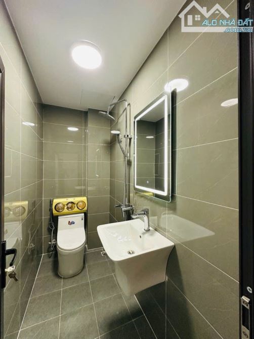NHÀ HÀM NGHI – MỸ ĐÌNH – GẦN VINHOMES – Ô TÔ ĐỖ CỔNG – FULL NỘI THẤT – 40m² GIÁ CHỈ 10 TỶ - 4