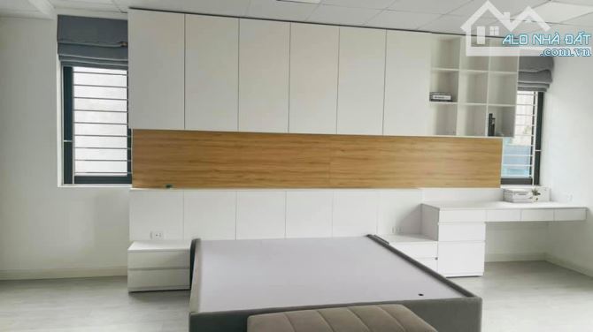 Bán nhà phố Hoàng Quốc Việt, 65m2, 5 tầng, mặt tiền 5m, ô tô, kinh doanh, 15.2 tỷ  hiếm - 4