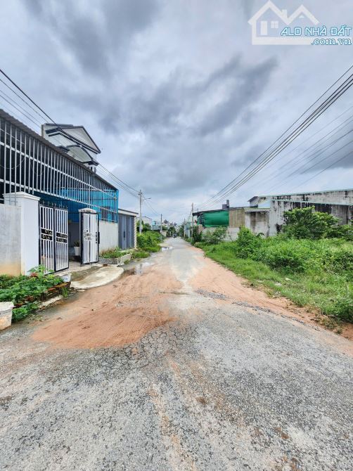 Bán nhà cấp 4 MT đường p.Tân Phước Khánh, Tp.Tân Uyên chỉ 2 Tỷ 850 TL M7678 - 4