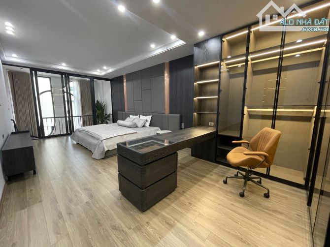 GIA CHỦ CHUYỂN CHỖ Ở RAO BÁN CĂN NHÀ NGỌC THUỴ LONG BIÊN NHÀ XÂY MỚI 5TẦNG MẶT NGÕ OTO ĐẬU - 5