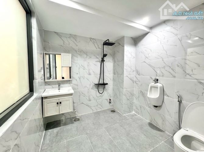HẺM Ô TÔ TRÁNH, NGANG LỚN 5.2M, NHÀ MỚI ĐẸP 4 Tầng, P1 Gò Vấp, chỉ 7.1ty TL - 5