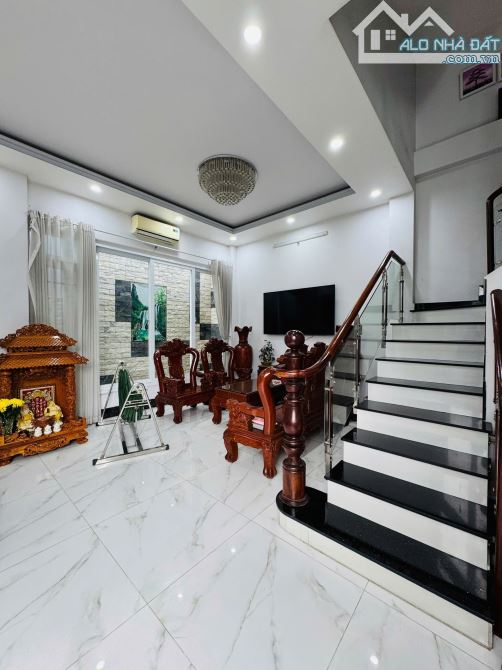 Nhà 4 Tầng 150m² - Hẻm Xe Hơi - Ngang Rộng 7m - Sổ Hồng Riêng - Giá Chào 9Tỷ6 TL - 5