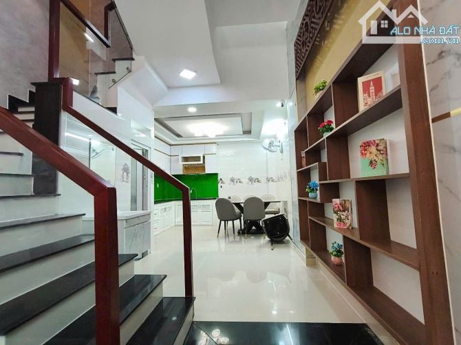 HXH-DIỆN TÍCH KHỦNG – 78m2, D.NGUYỄN  VĂN KHỐI, NGAY CV LÀNG HOA, TRỆT 3 LẦU. CHỈ 10.4 TỶ - 5