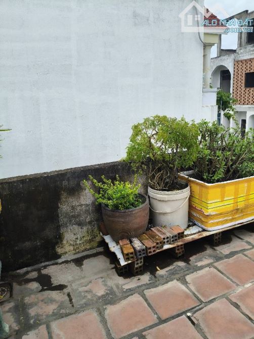 Nhà 3 Tầng đường THẠNH XUÂN 40 phường THẠNH XUÂN Q12 DT 80.7(5,2x16) hẻm 6m 💲 5,5 tỷ - 5