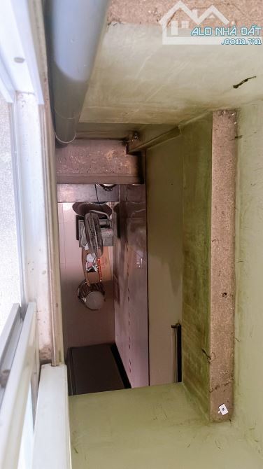 NHÀ PHÂN LÔ ĐẸP NHẤT KHU DỊCH VỤ XA LA. DT 50 M . NHÀ 5 TẦNG MT 4.2 M . ĐẢNG CẤP NHẤT - 5