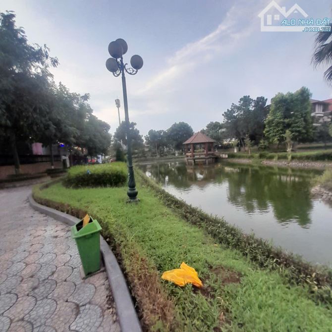 Giảm sốc 3 tỷ. Biệt thự sân vườn An Hưng - Dương Nội, Hà Đông. DT 238m2, 4 tầng, MT 12m. - 5