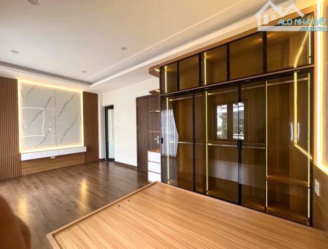 Cách BV Tâm Anh 200m. bán Nhà 6Tầng - Thang Máy. 12Tỷ, Mặt Tiền Rộng 6m,VF5 Lượn Quanh Nhà - 5