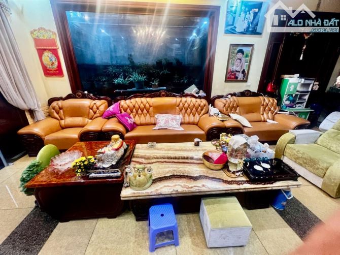 Biệt thự VIP Văn Quán – Mặt đường đôi, 210m², KD sầm uất, giá 78 tỷ - 5