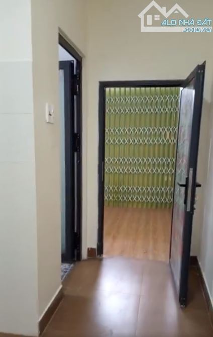 BÁN NHÀ CẤP 4 - VẠN THÀNH,P5 - 2 TỶ 500 - 5