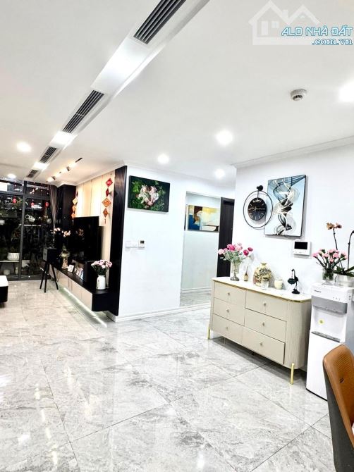 Căn góc 136m² New Skyline Văn Quán – View hồ triệu đô, full nội thất cao cấp – 12.4 tỷ - 5