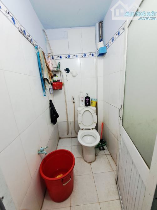 SIÊU RẺ BÌNH TÂN - HẺM 5M 1 TRỤC KHU NHÀ LẦU HƯƠNG LỘ 2 - 43M2 (4.3X10) 2 TẦNG 3PN - SHR H - 5