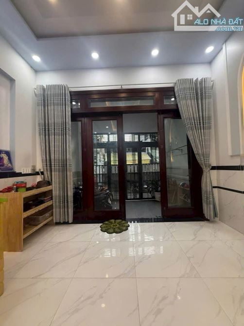 100 MÉT VUÔNG - 5X20 - BÁN NHÀ HẺM 6M THÔNG TÂN KỲ TÂN QUÝ SÁT AEON MALL GIÁ 7,8 TỶ TL - 5