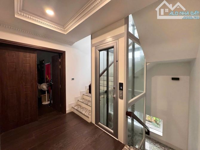 Bán Biệt Thự CityLand, 99 Nguyễn Thị Thập, P.Tân Phú, Quận 7. 14.5x25.5m, Hầm 4 Tầng - 5