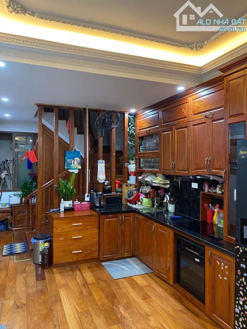 Bán nhà Lê Thanh Nghị 35m2, 6T, mt 3.5m mặt ngõ, 2 thoáng, 10m ra phố. Giá 12.5 tỷ