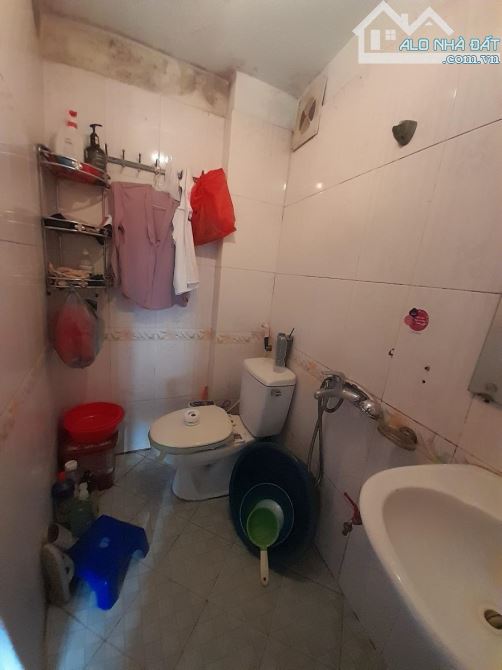 Bán nhà phố Bùi Xương Trạch, 24m2, 5 tầng, 2 mặt thoáng giá bèo chỉ 2.5tỷ - 5